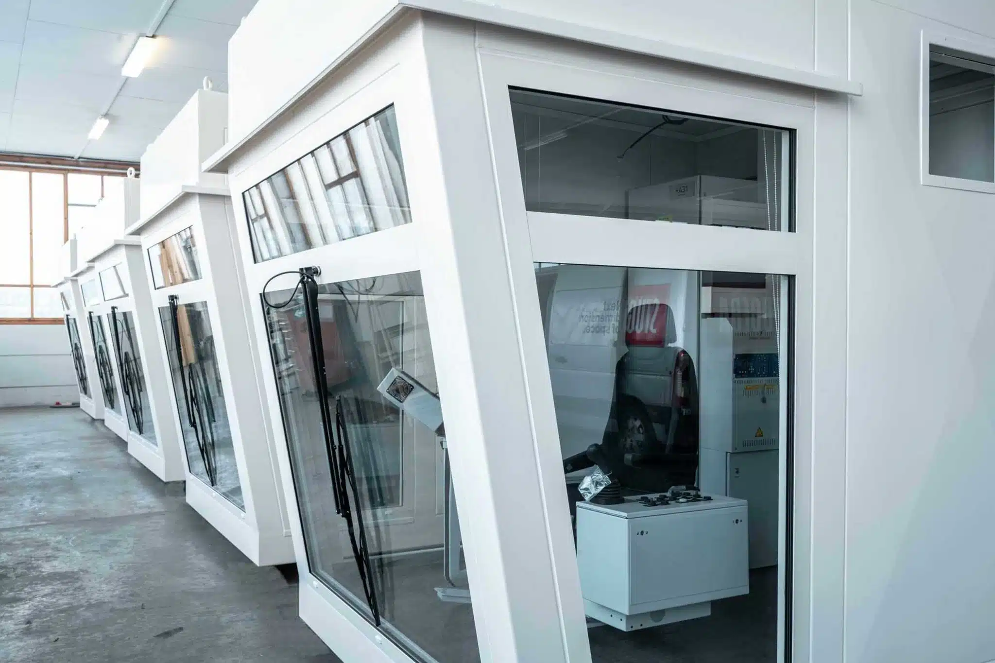 stugeba-mobile-raumsysteme-referenzen-schaufelradbagger-web-01